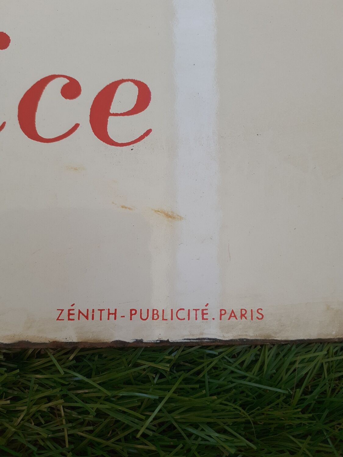 Enamelled plate Le chat botté