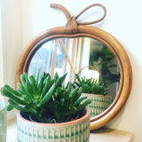 Vintage apple mirror in rattan 33X32cm