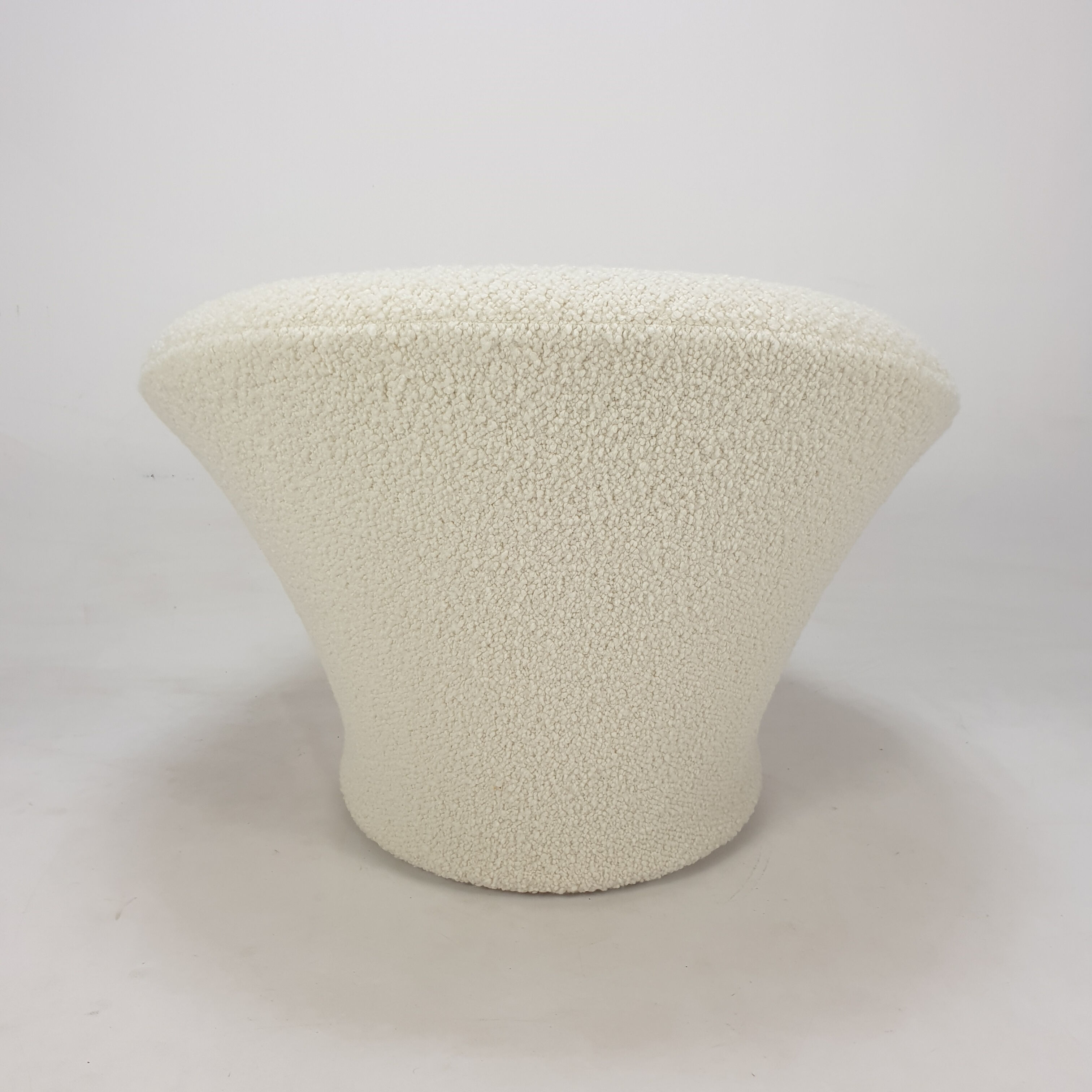 Set of 2 Mushroom armchairs by Pierre Paulin for Artifort