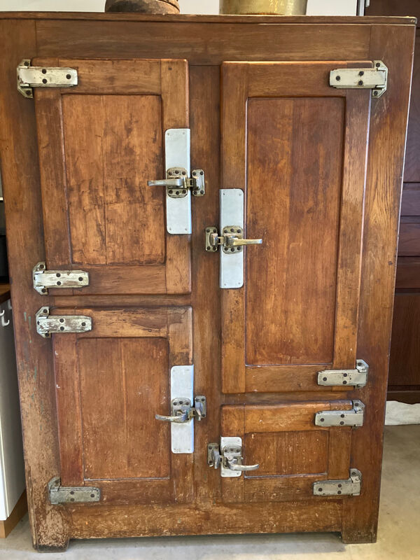 Armoire, vaisselier