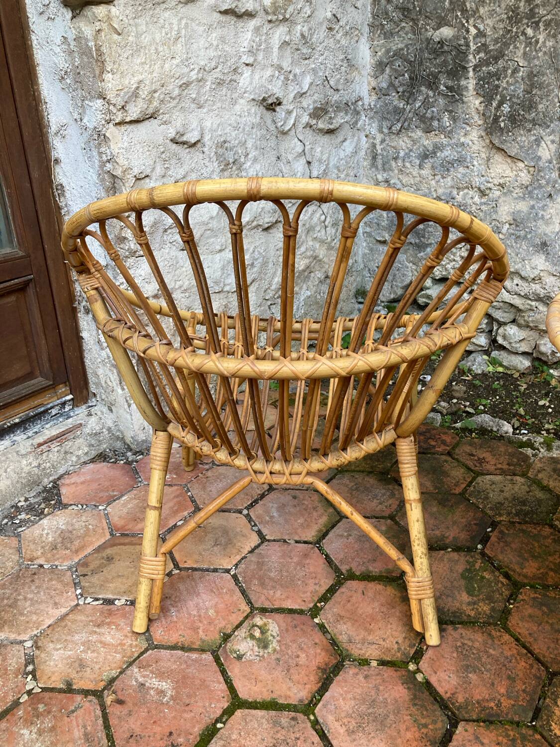 Vintage rattan lounge