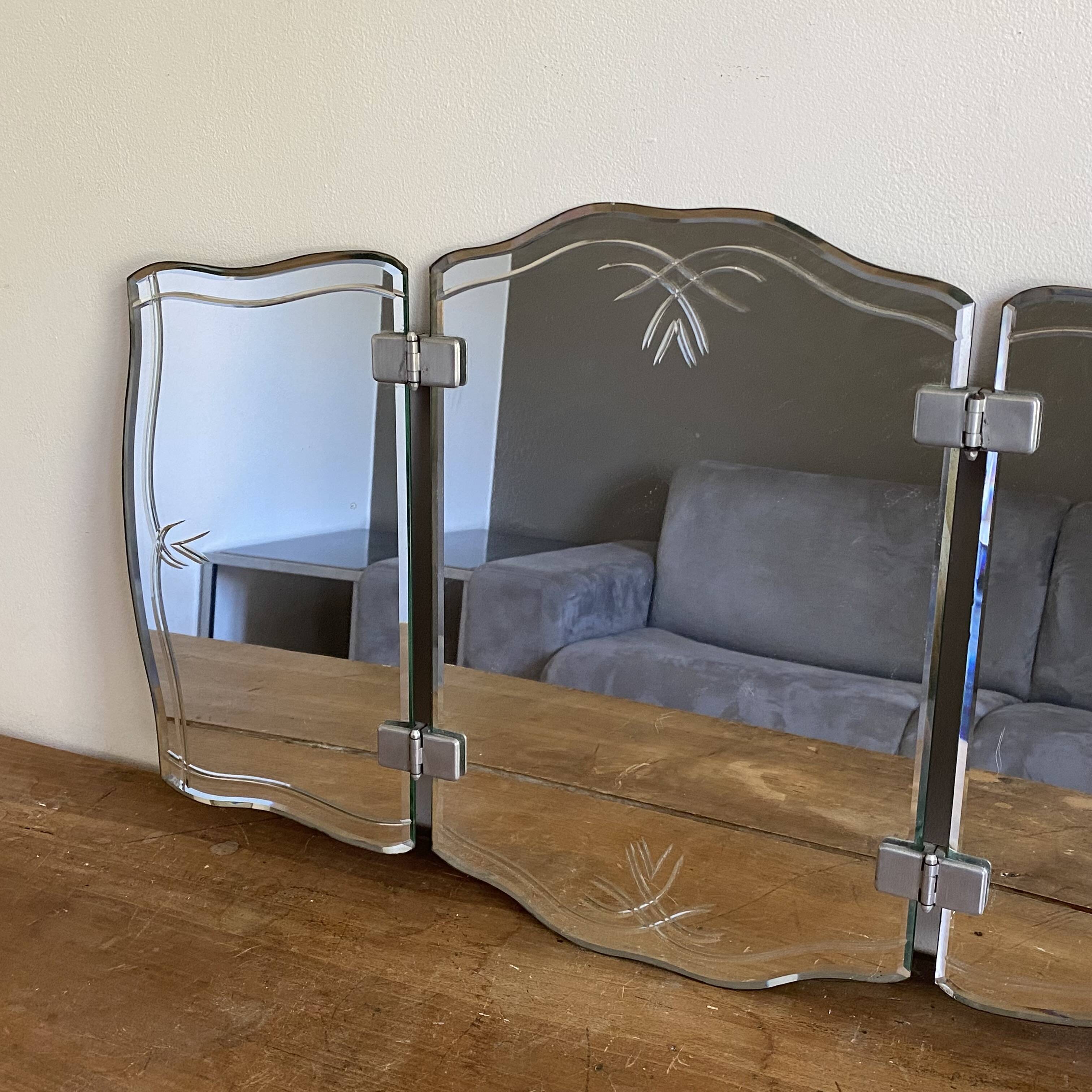 Triptych barber mirror. 1950. Bevelled.