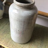 Stoneware pot