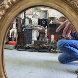 Wooden and gilded mirror with medallion center n°3