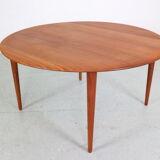 Peter Hvidt& Orla Mølgaard Nielsen Teak Round Coffee Table for France& Son, 1950