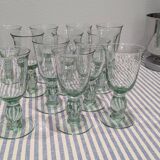 Set of 12 70s stemmed glasses