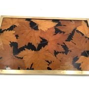 Hollywood regency brass and leaves resin tray, Montagnani Firenze Italy 1970s
