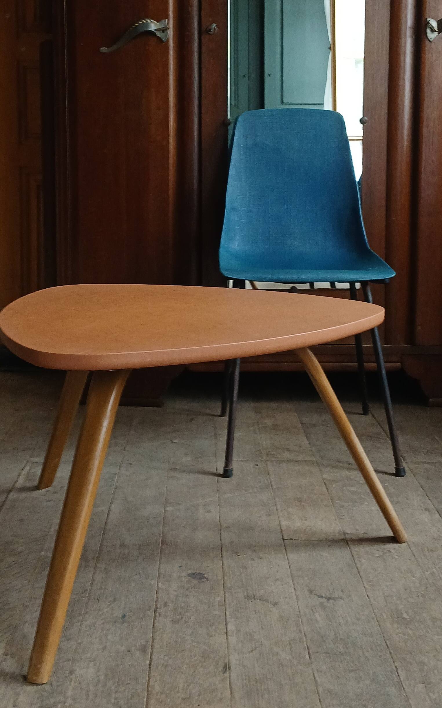 Steiner tripod coffee table "bow wood" 1950
