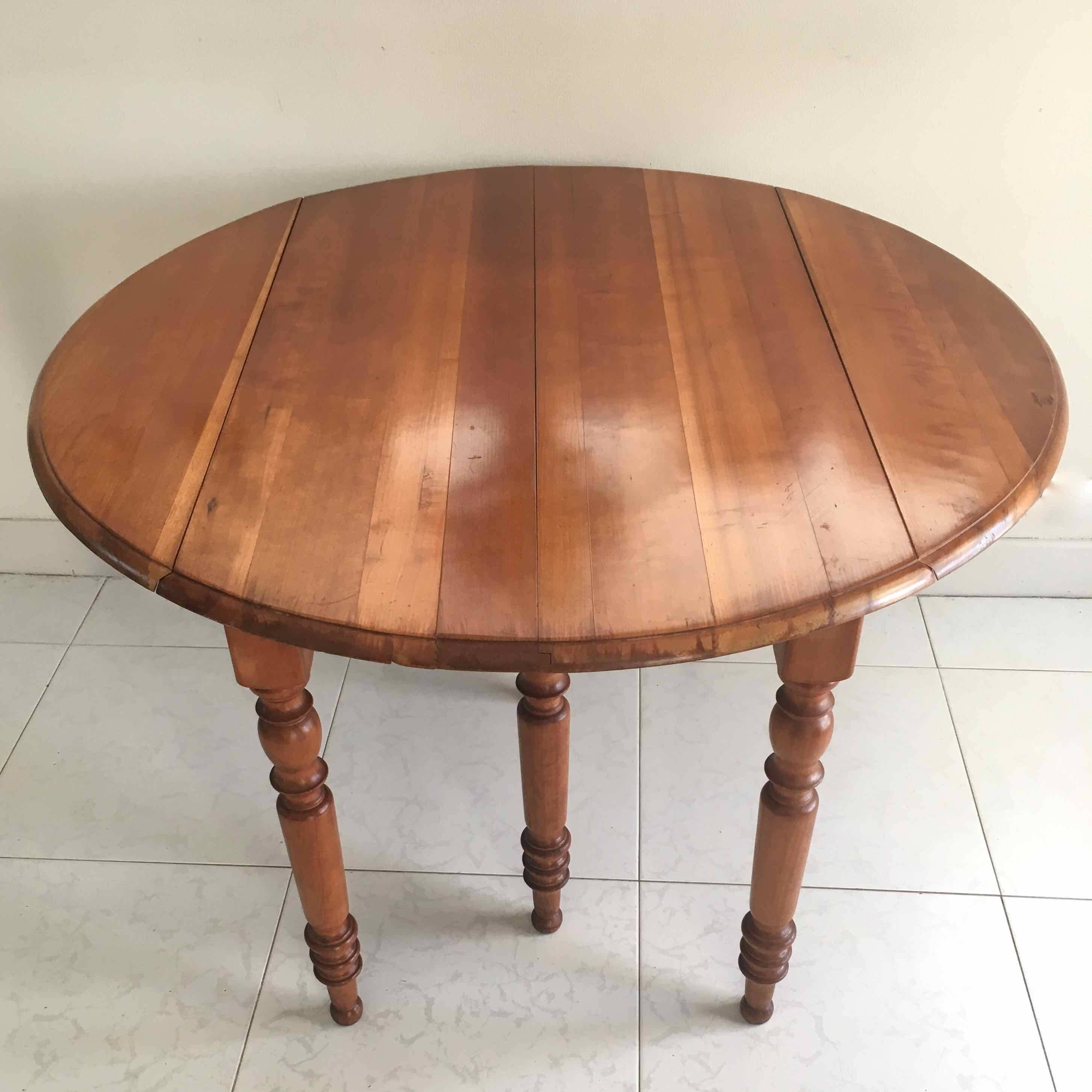 Round modular cabinetmaker's table 1970-80