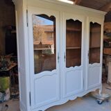 Small renovated beech bookshelf