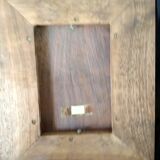 Bas relief en bois, grappe de raisin sculpté