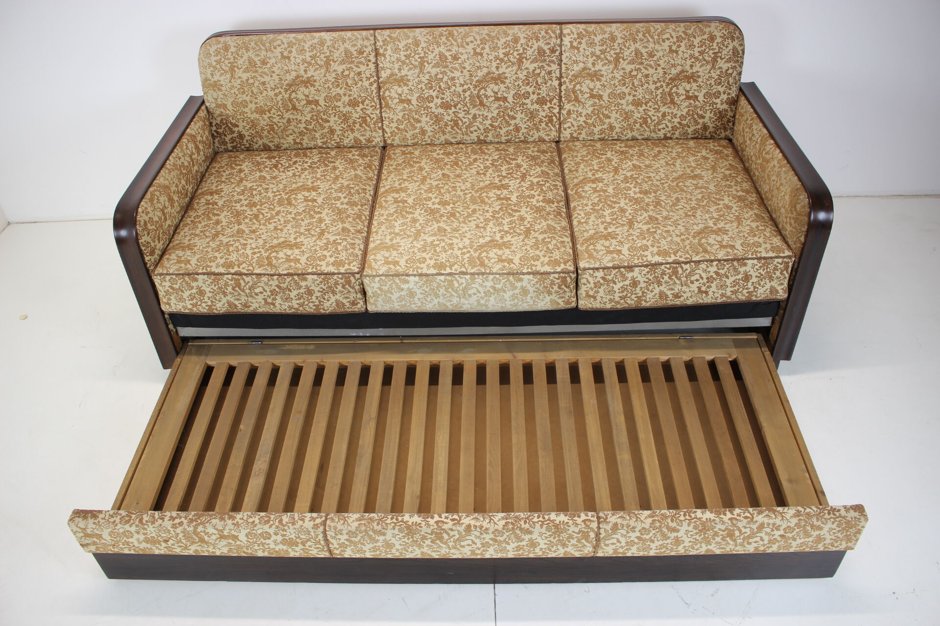 Art deco three-seater sofa designed by Jindřich Halabala, 1930's.