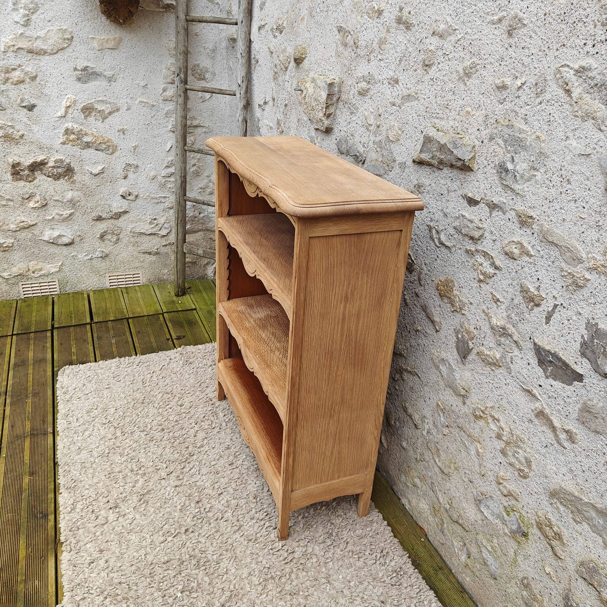 Small bookcase