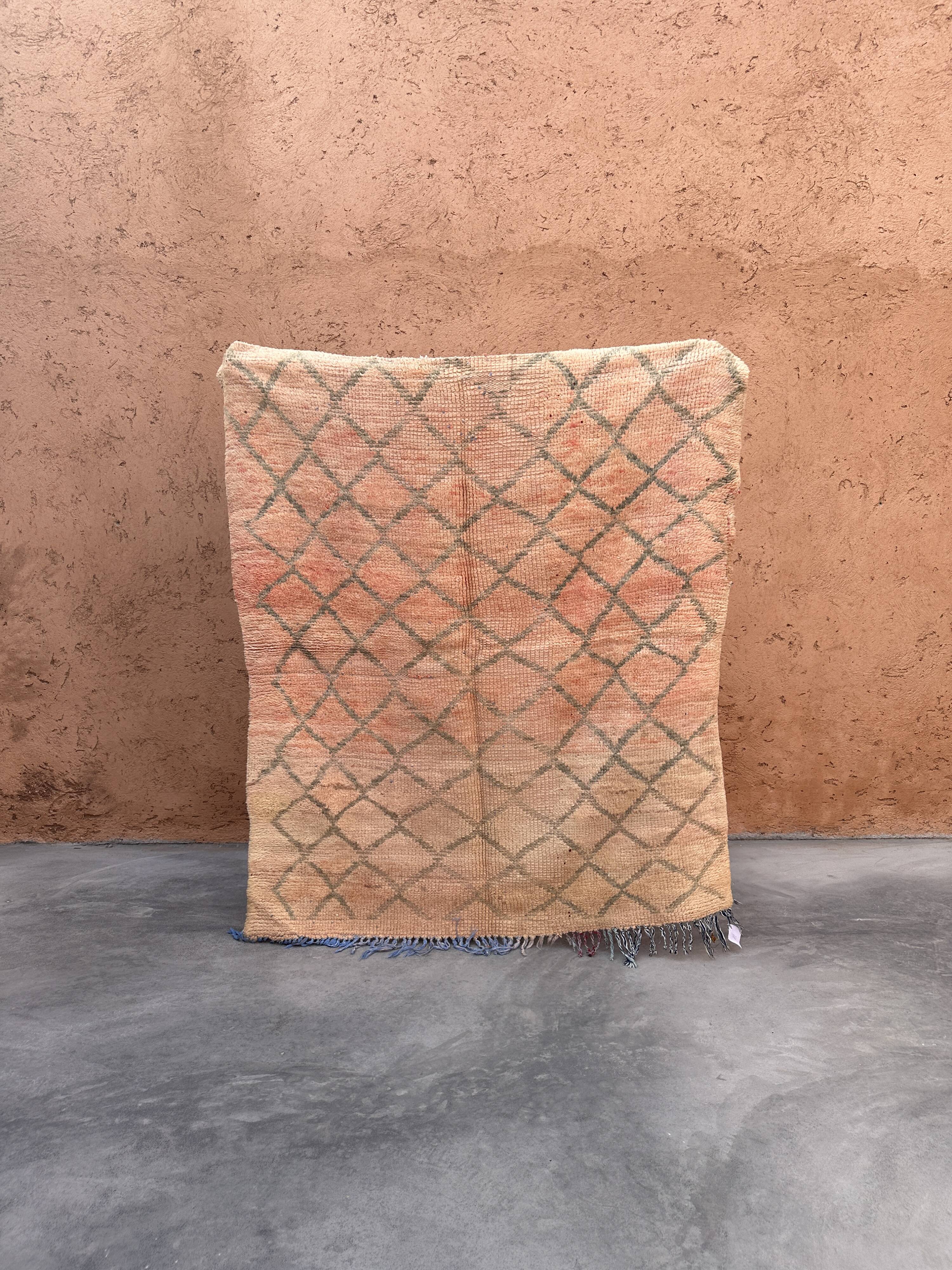 Pink Boujad Moroccan rug - 174 x 147 cm