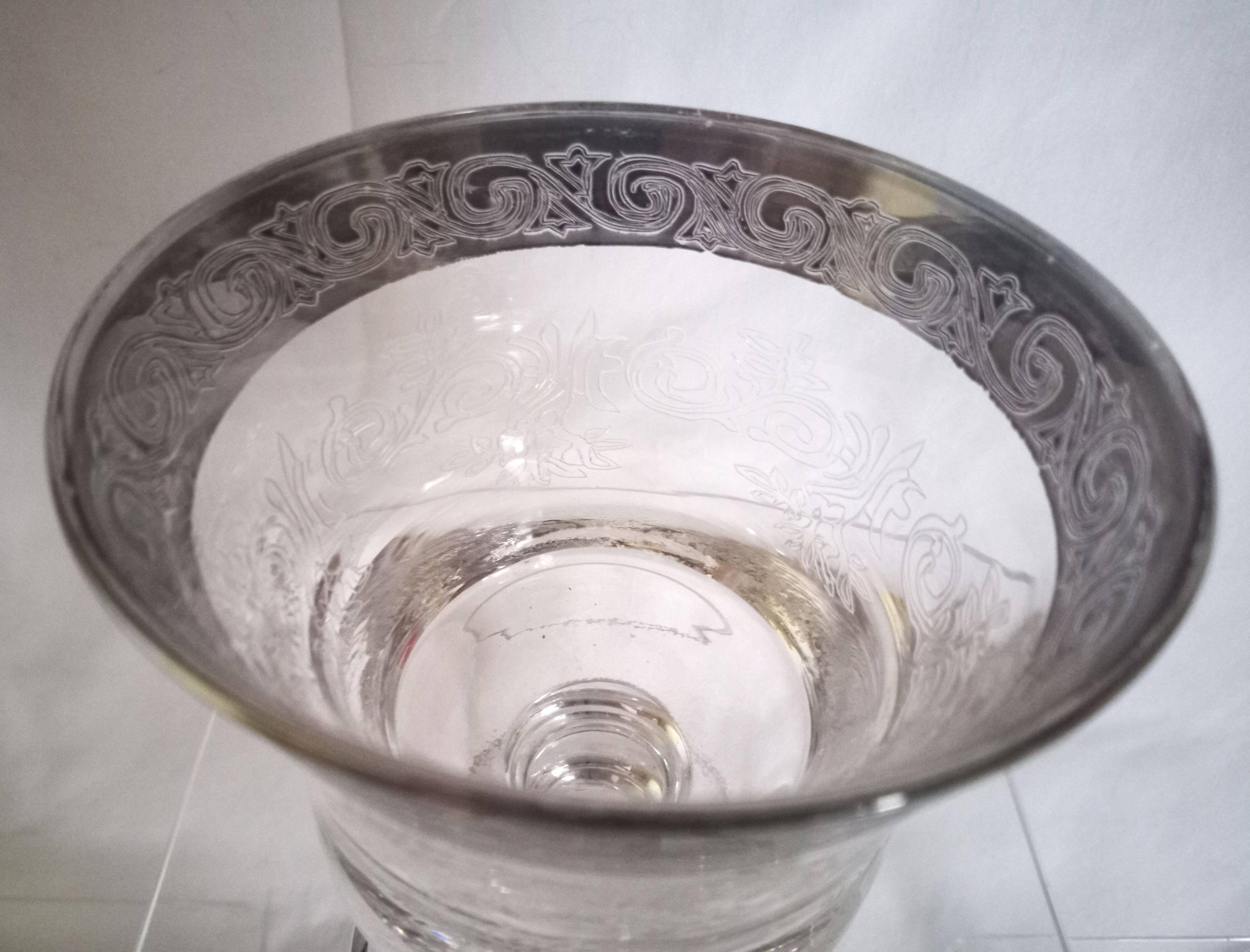 Set of 5 engraved Murano wine (or water) glasses, silver rim