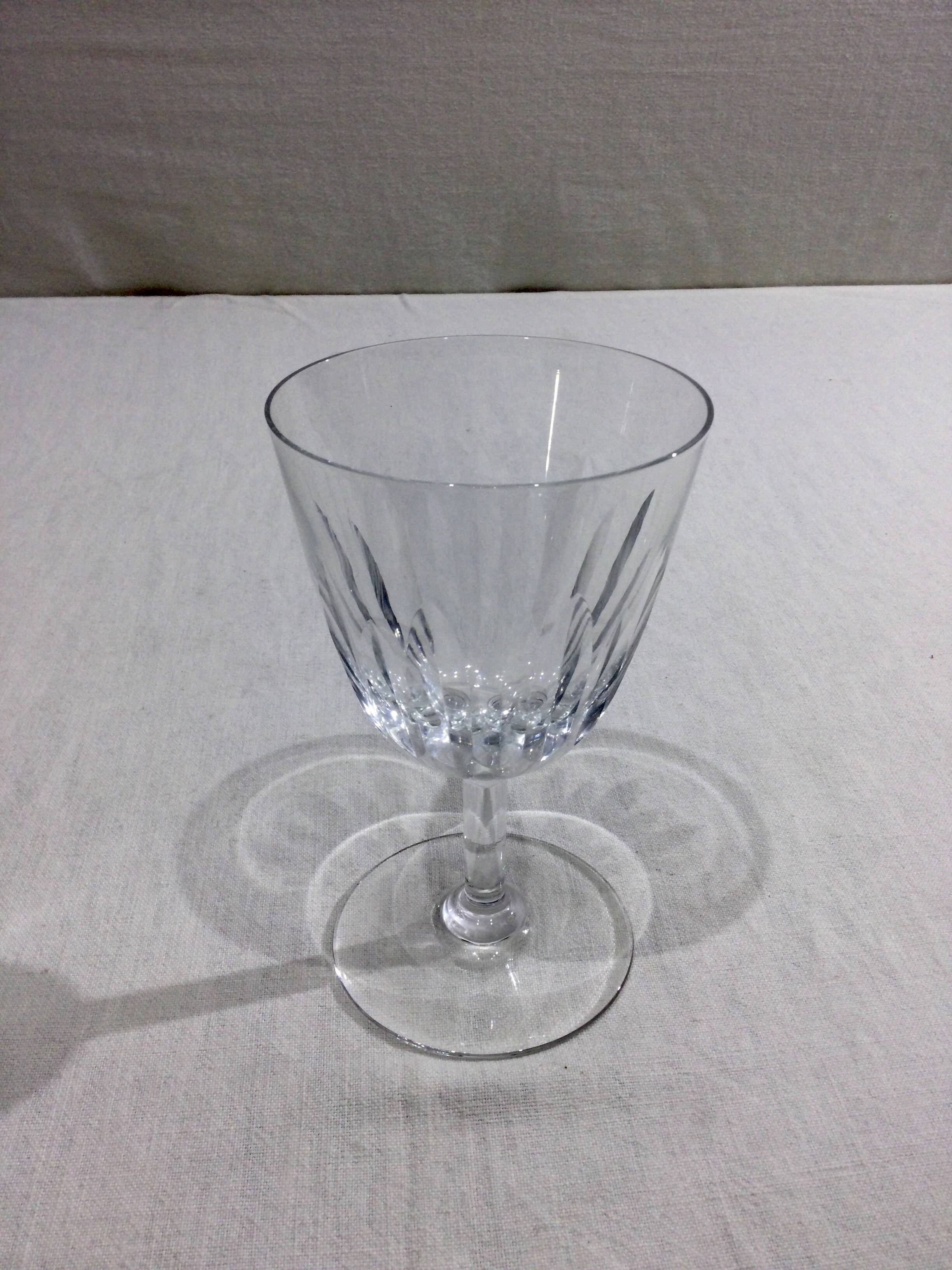 Baccarat – 12 white wine glasses in Baccarat Crystal Casino Model