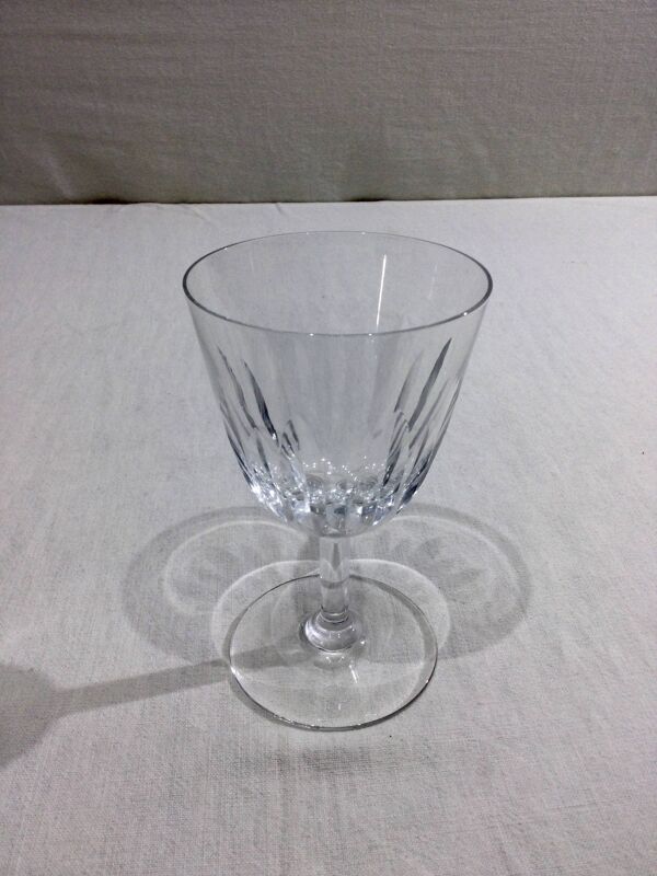 Baccarat – 12 verres à vin blanc En Cristal De Baccarat Modèle Casino