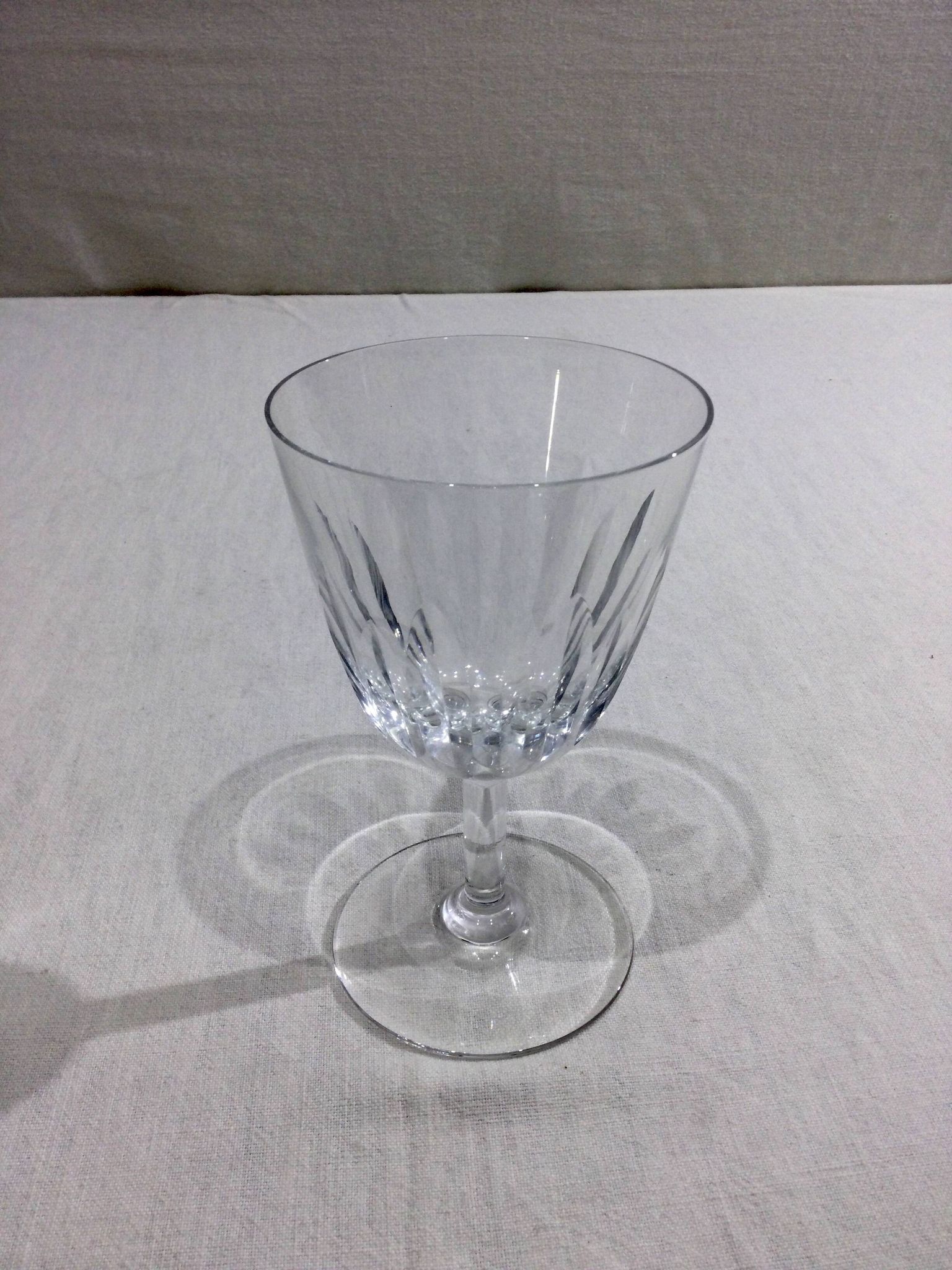Baccarat – 12 white wine glasses in Baccarat Crystal Casino Model