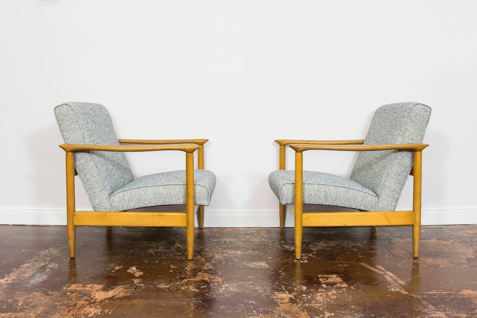 Vintage Armchairs Gfm 142 By Edmund Homa, Gfm, Poland, 1960’s, Set Of 2