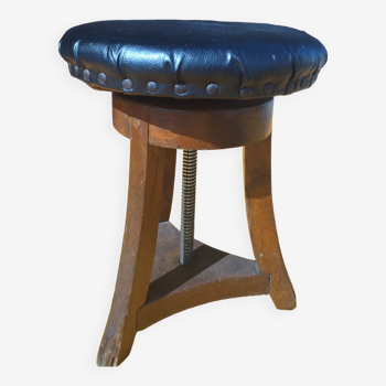 Screw stool, Danish wood
