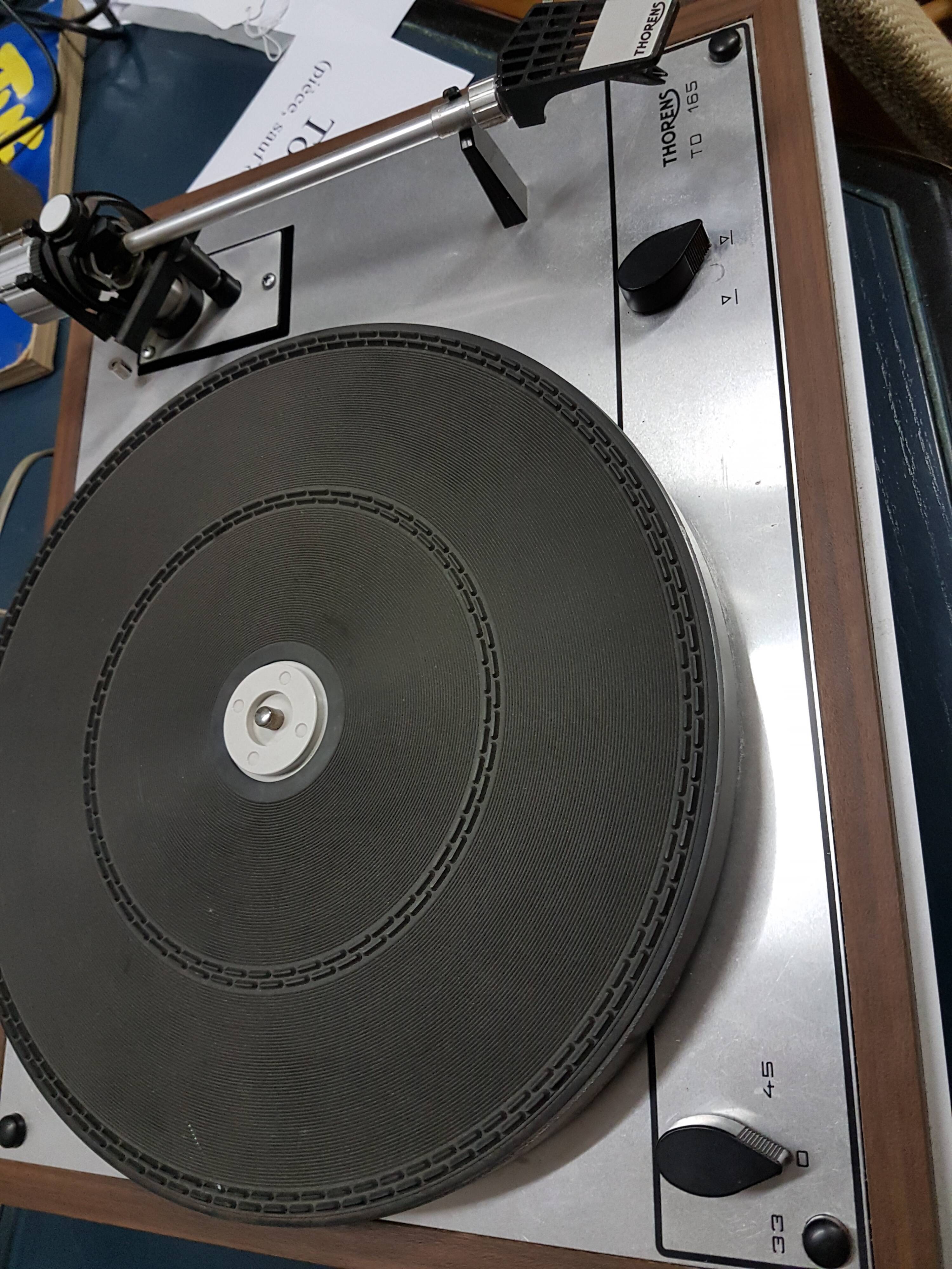 Platine vinyle Thorens td 165 des années 70
