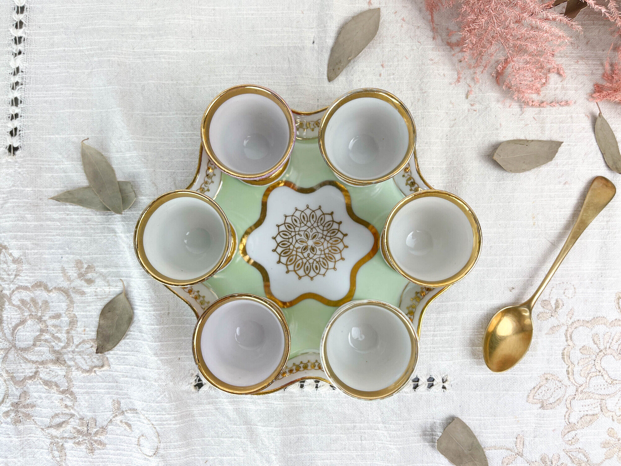 Set de 6 coquetiers vintage en porcelaine de limoges