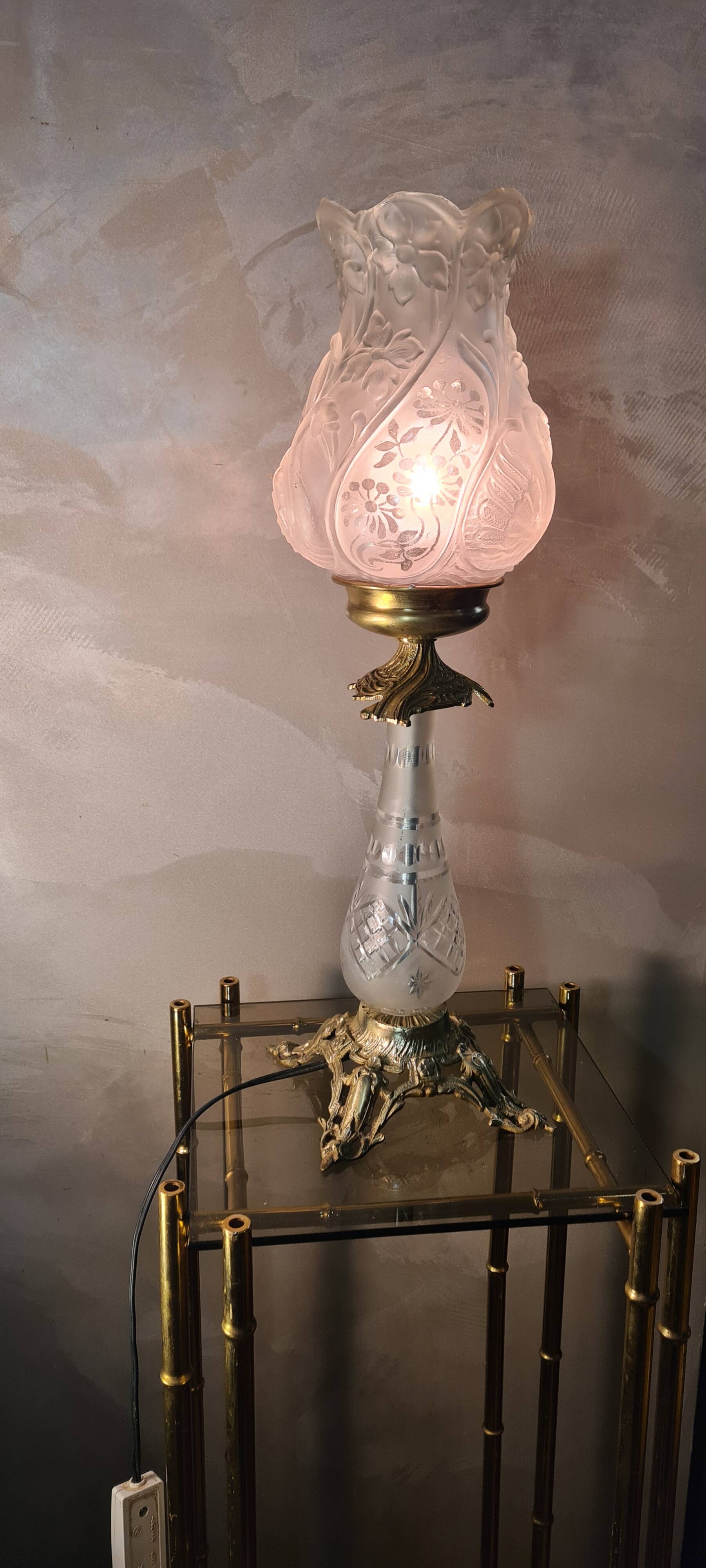 Cut crystal and bronze lamp