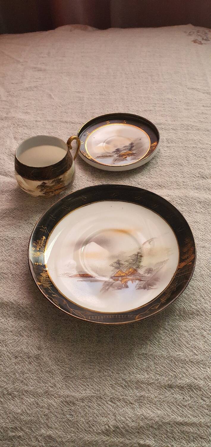 Small Chinese tea set