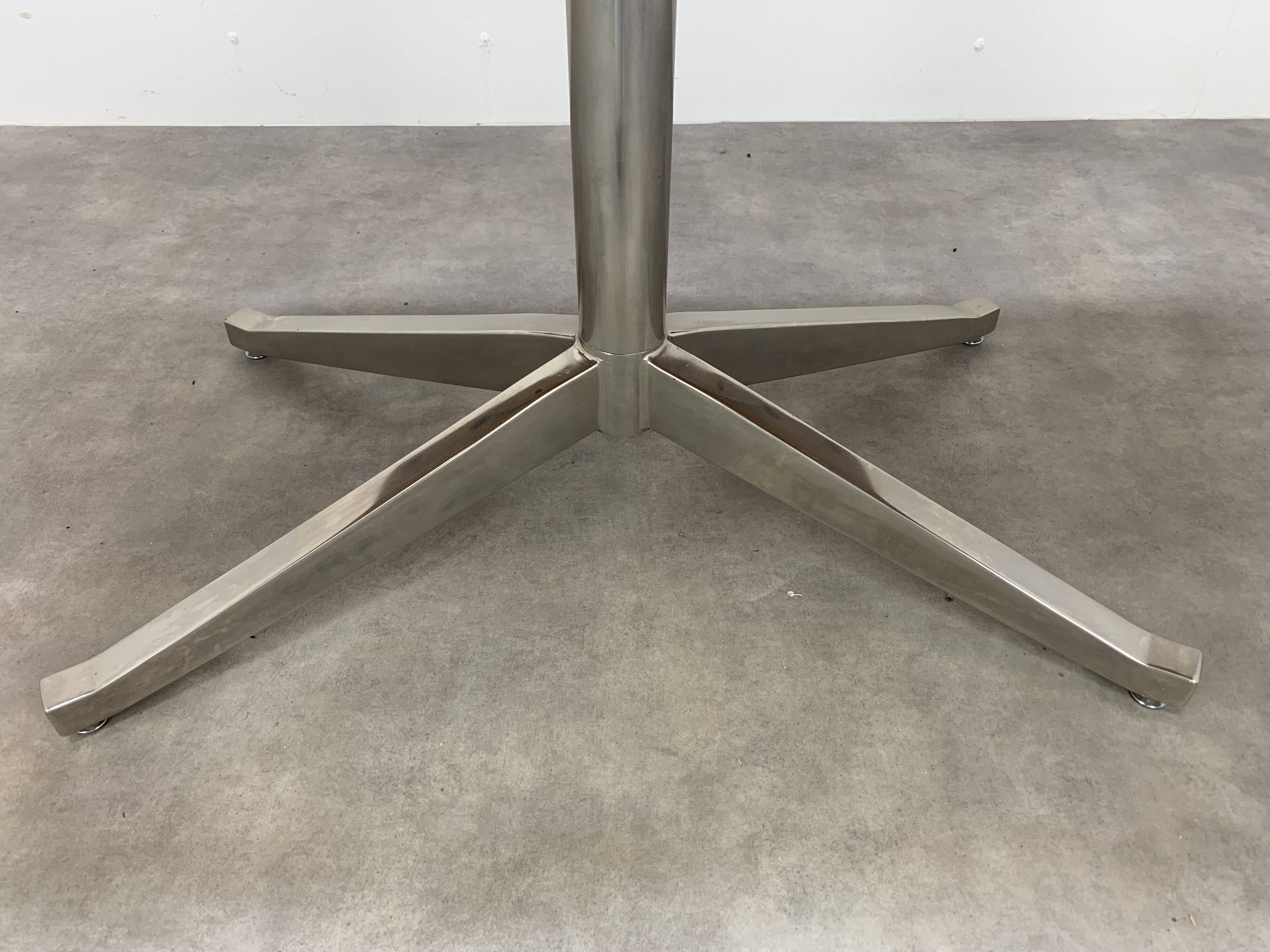 Rosewood desk from the 1960s, attributed to Florence Knoll, Partners model.