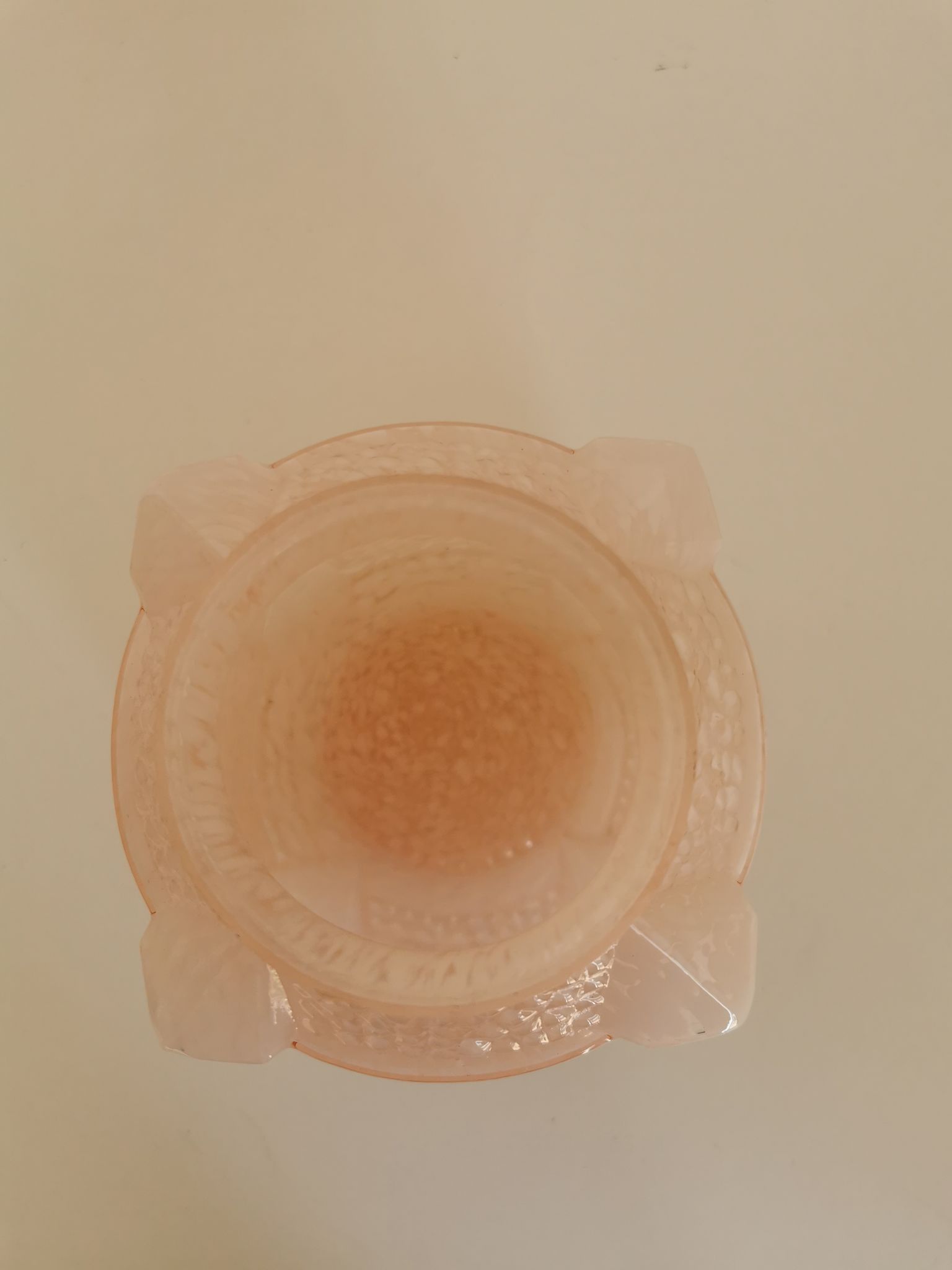 Art Deco vase in speckled glass
