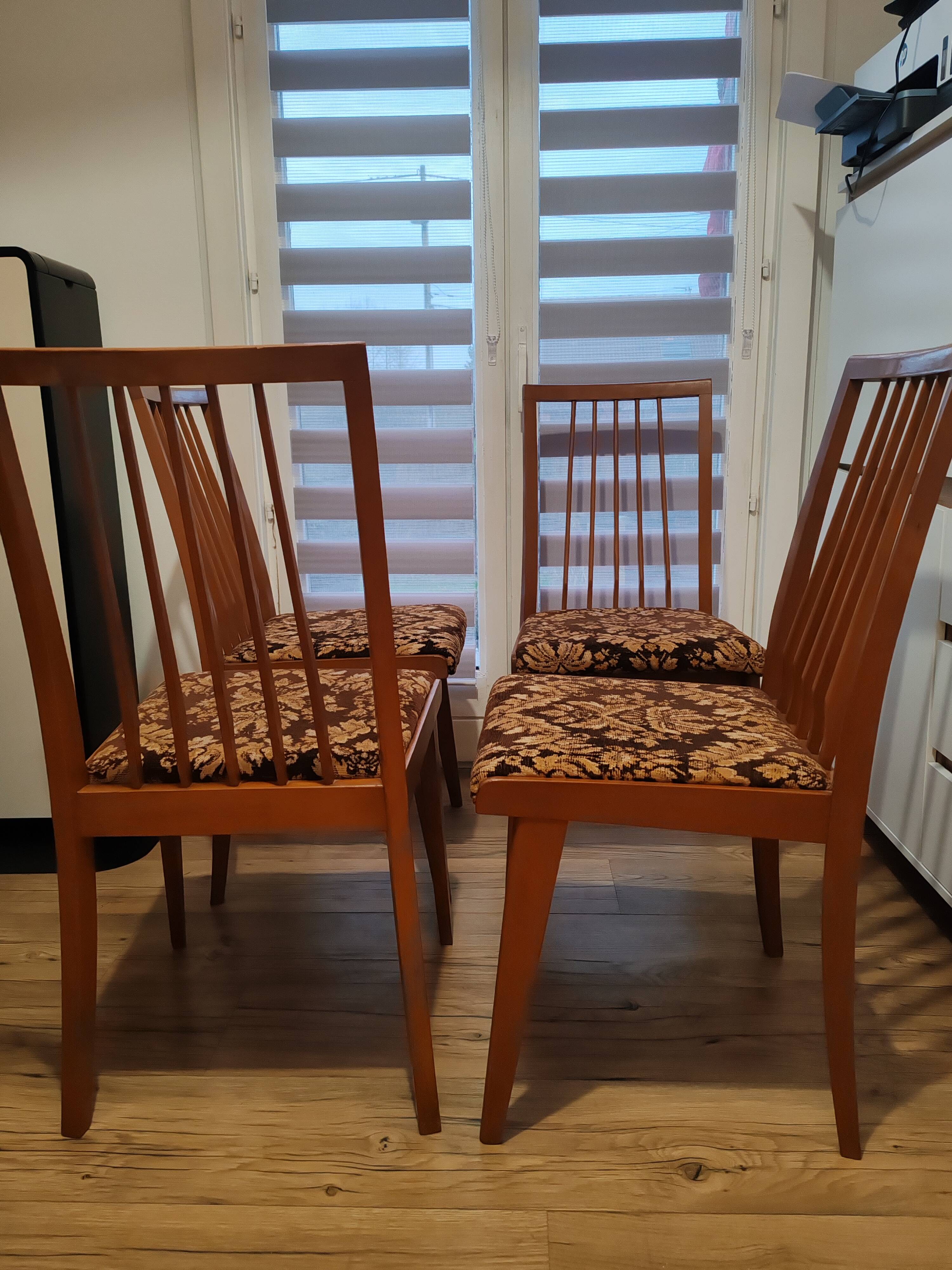 Scandinavian chair/vintage chair