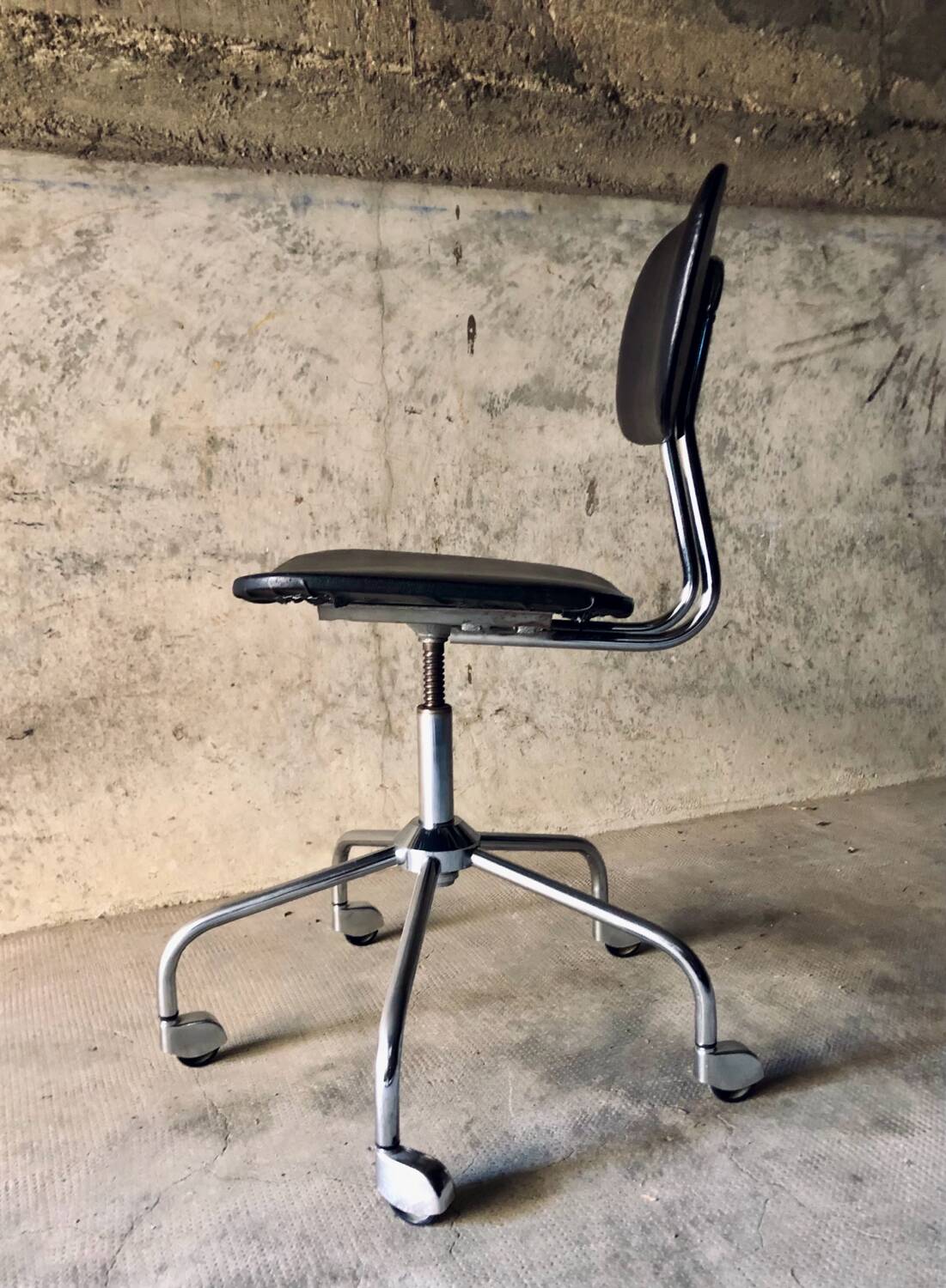 1950s/60s Chrome and Faux Leather Office Chair