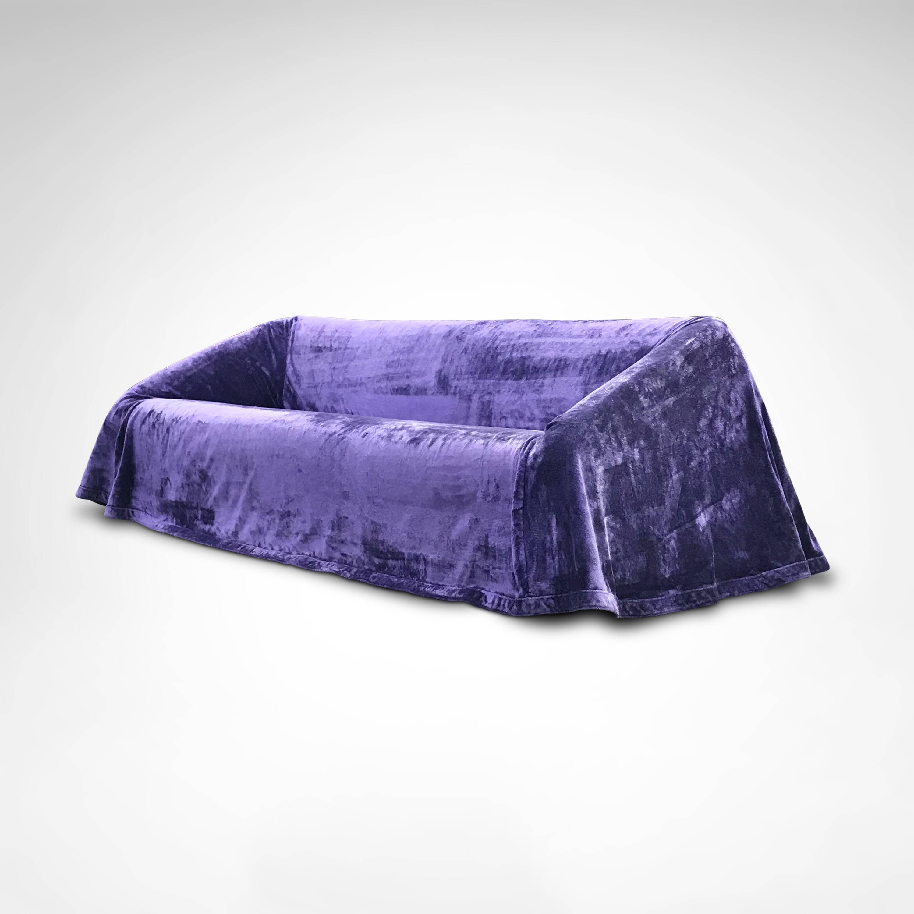 Mantilla 225 sofa by Kazuhide Takahama for Simon Gavina 1970s