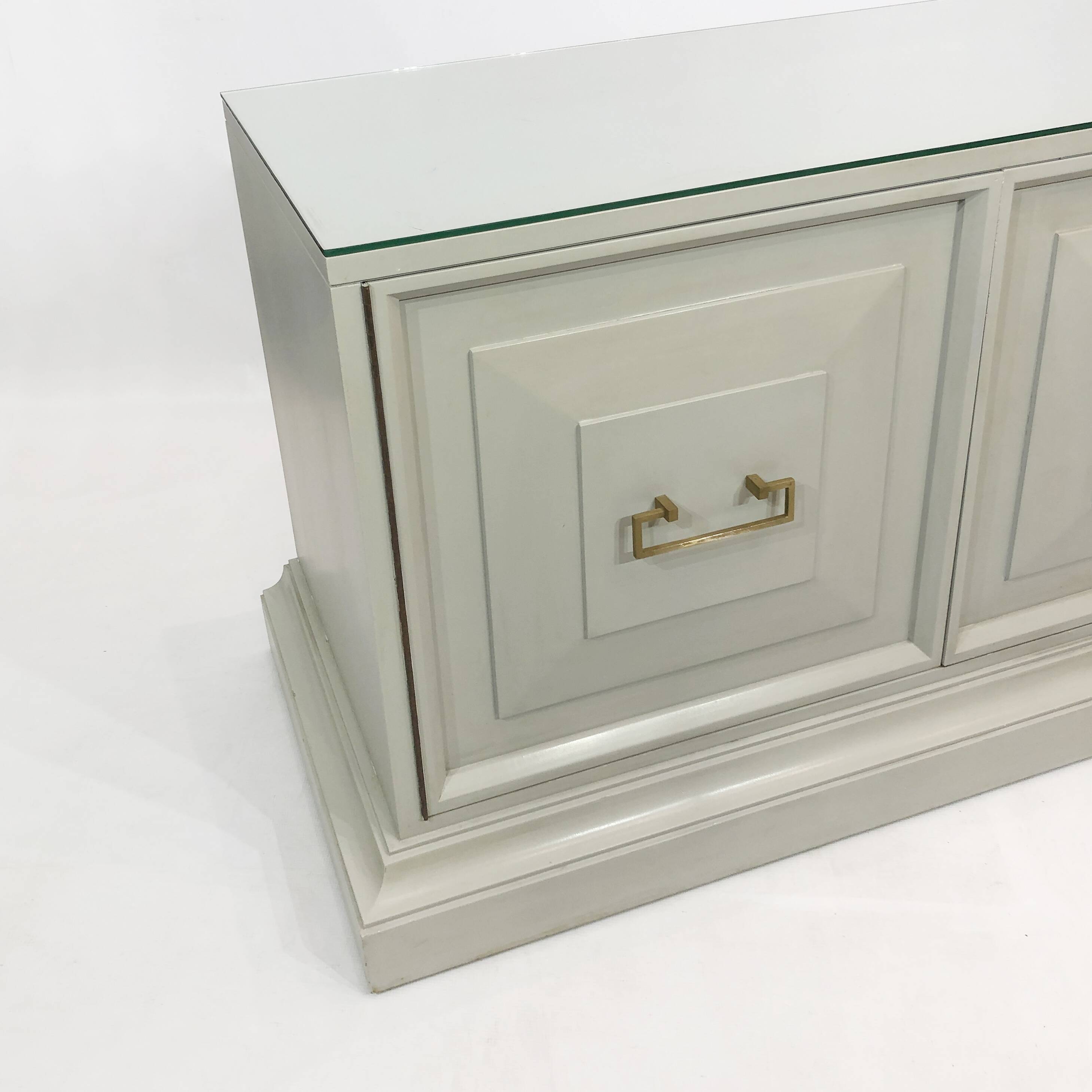 Neoclassical Duck Egg Cabinet Sideboard On Plinth 1970s USA Blue Brass Chinoiserie Retro Vintage