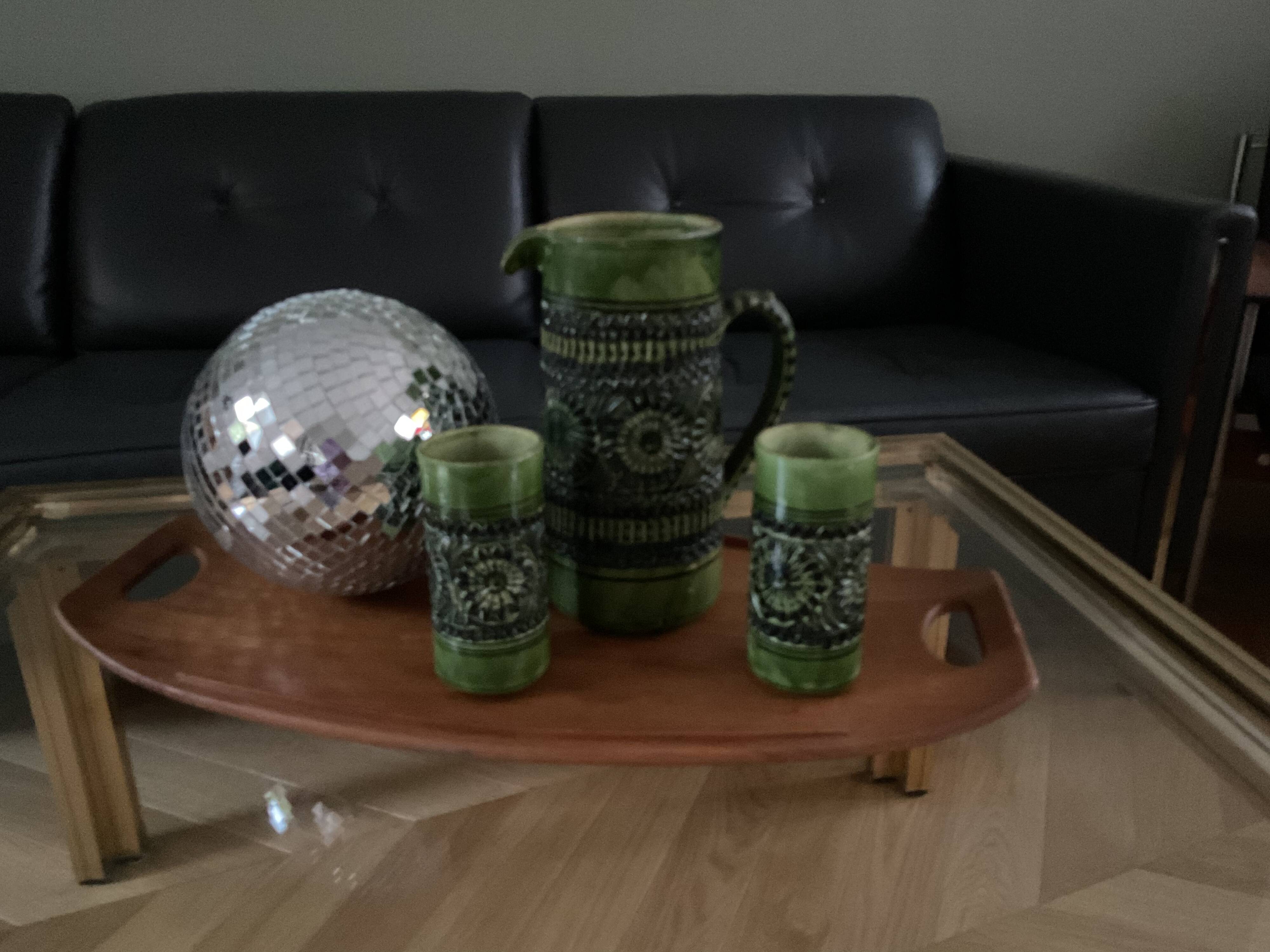 Service jug and porcelain glasses from the 1950s.