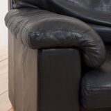 Black leather mid century 2,5 seater sofa