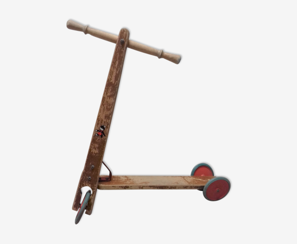 Trotinette en bois ancienne