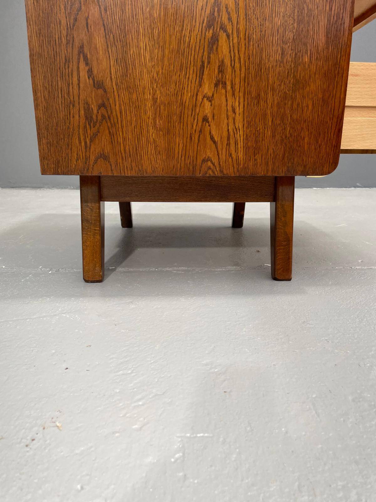 Commode à Tiroirs par Bohumil Landsman pour Jitona, Tchécoslovaquie, 1960