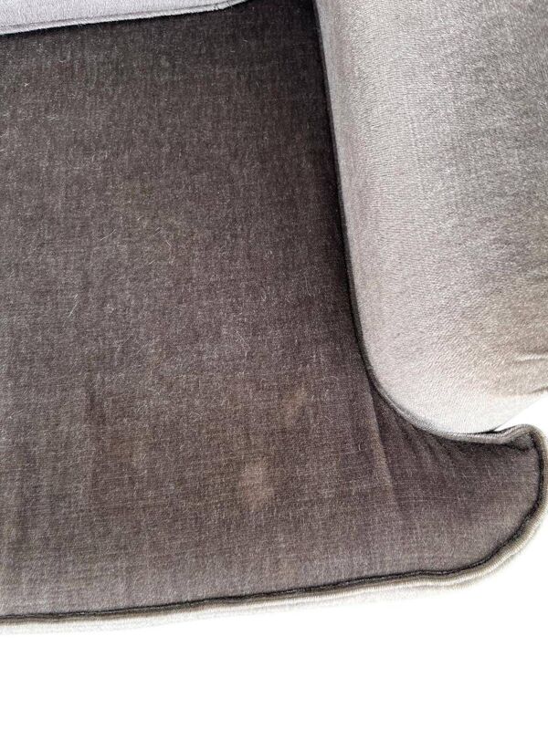Canapé 2 places vintage en velours taupe