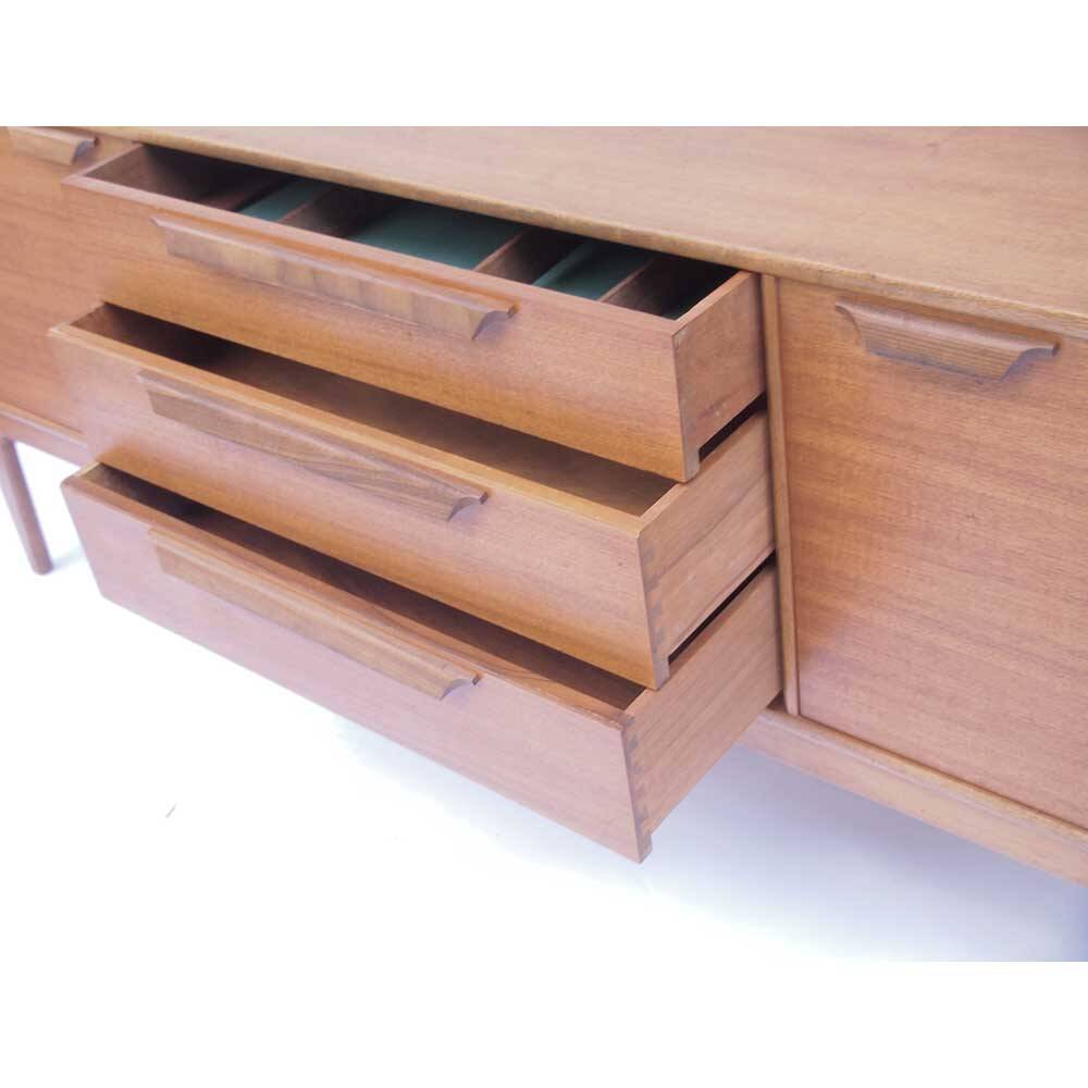 Enfilade Younger scandinave vintage