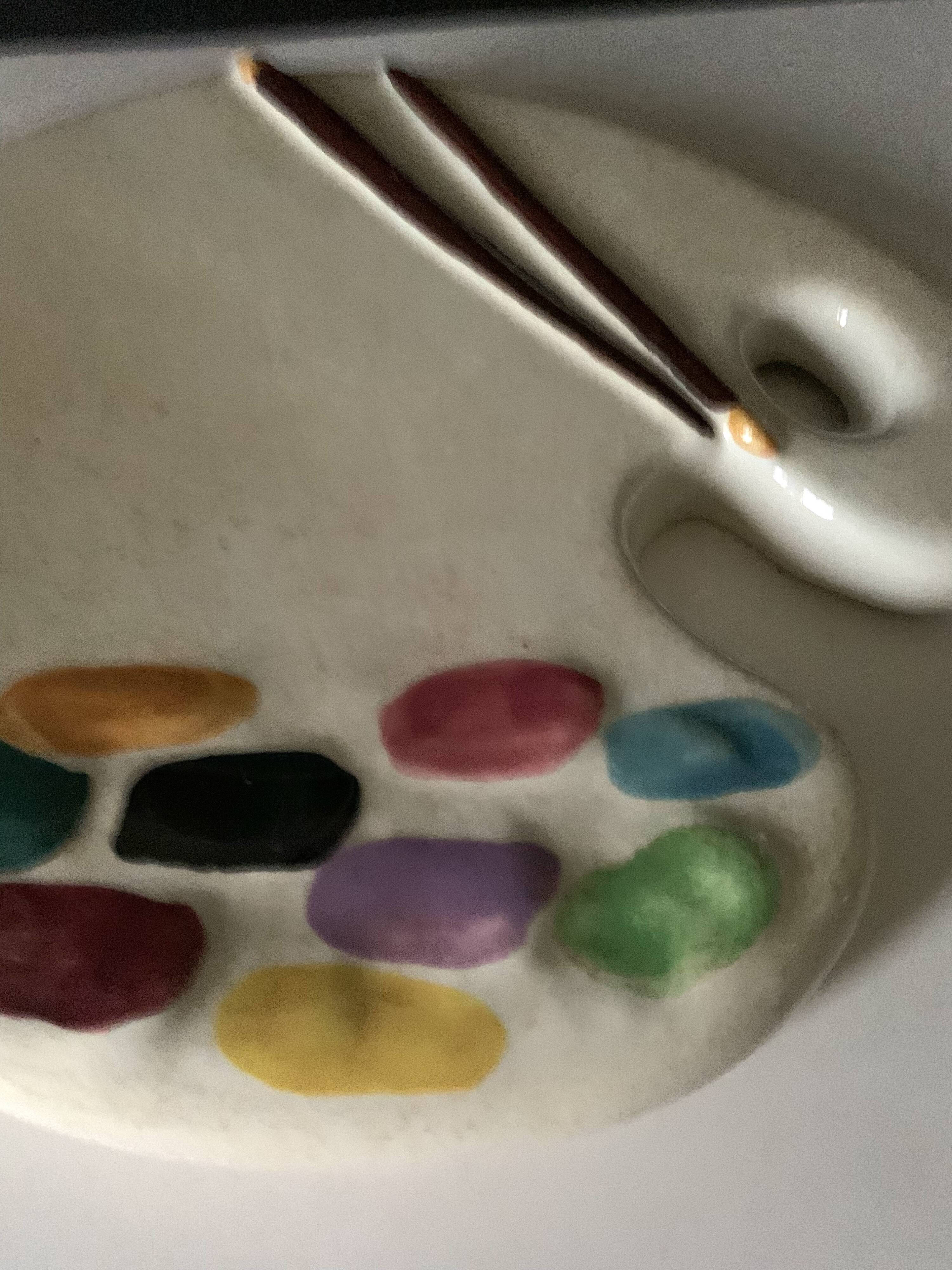 Flat paint palette Vallauris