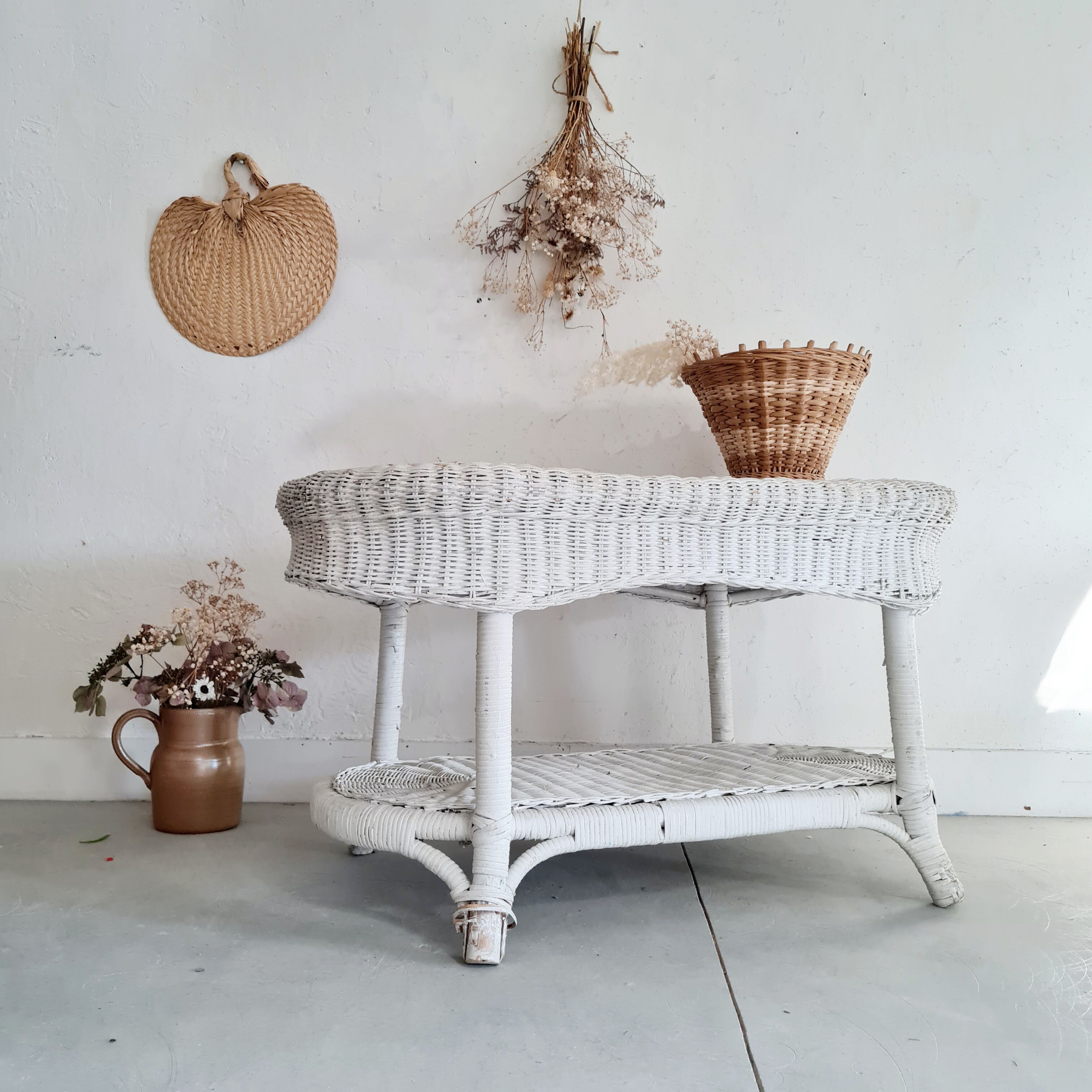White low rattan table