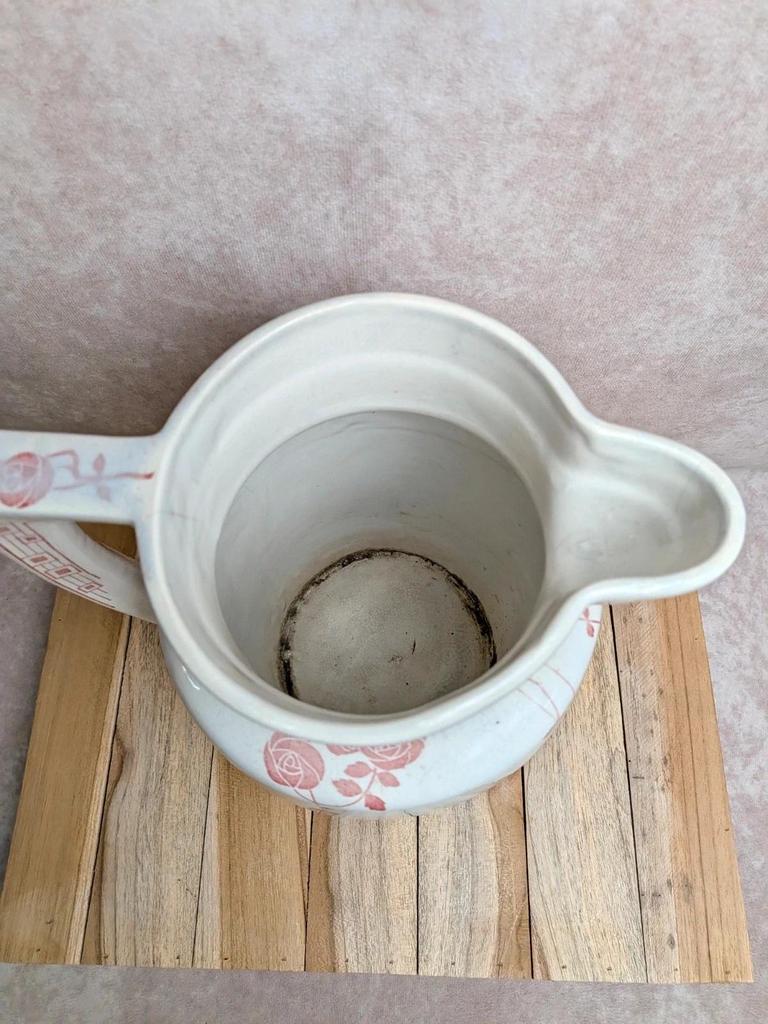 Old ironstone jug from Creil and Montereau, Rosen model.