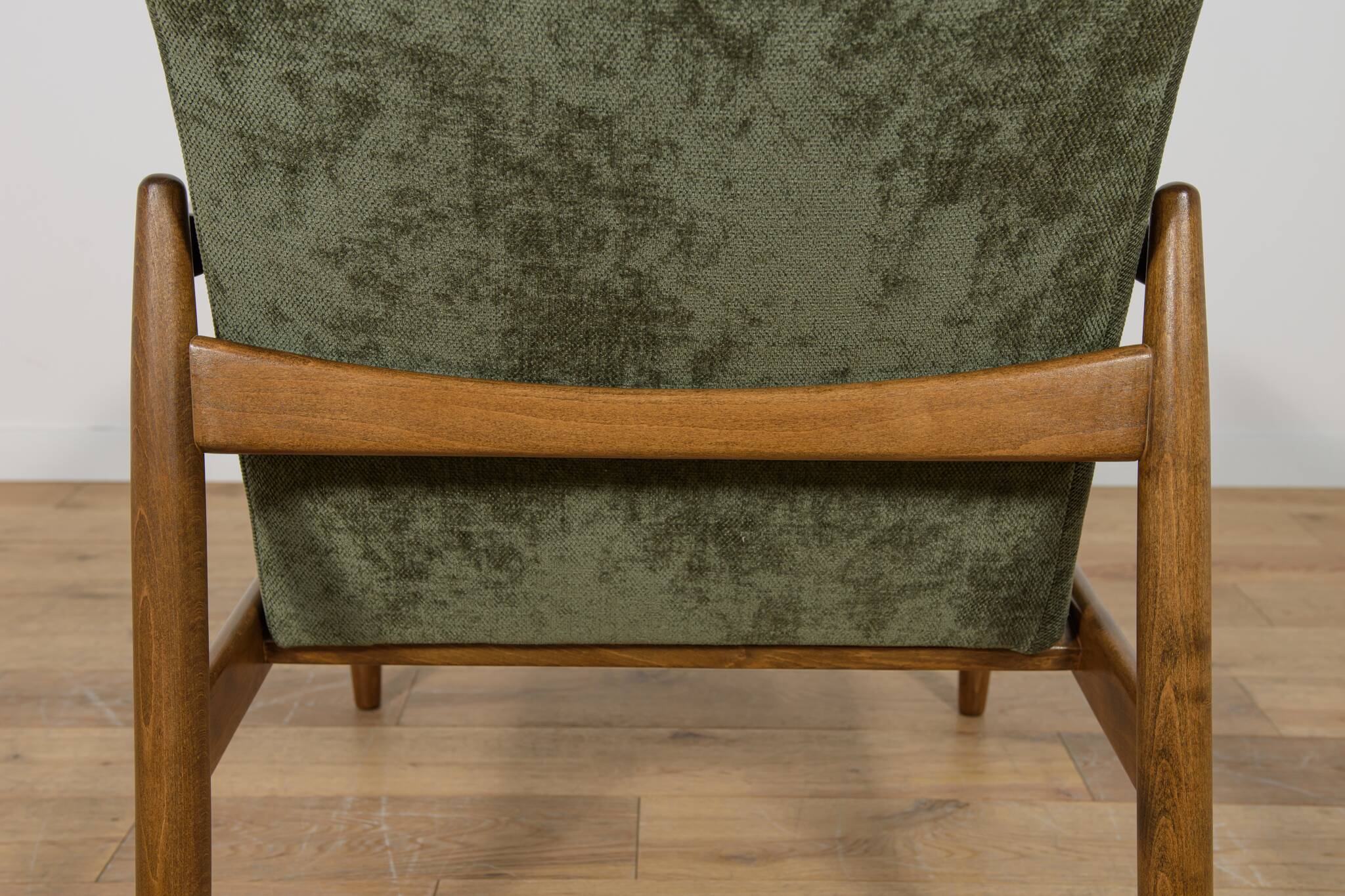 Mid-Century GFM-64 Armchairs by Edmund Homa for Gościcińskie Furniture Factory, Poland, Set of 2