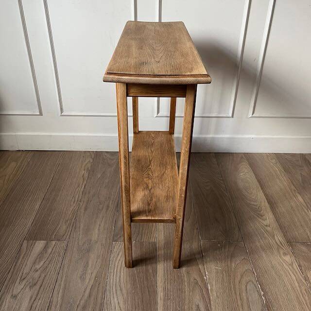 Console en chêne ciré