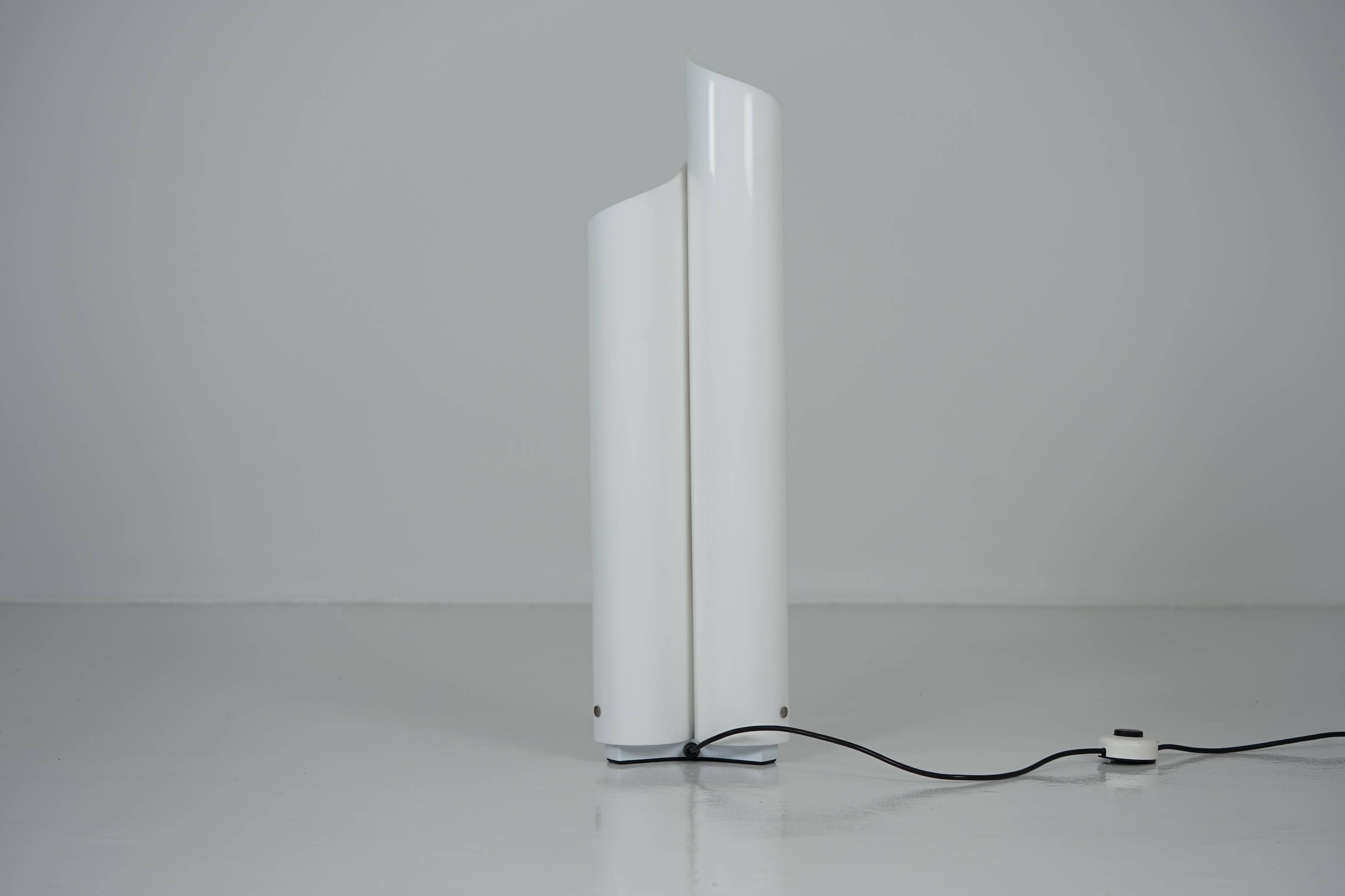 Table lamp Mezzachimera by Vico Magistretti for Artemide