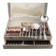 Orbrille Louis XV cutlery set 73 pieces in silver-plated metal, excellent condition.