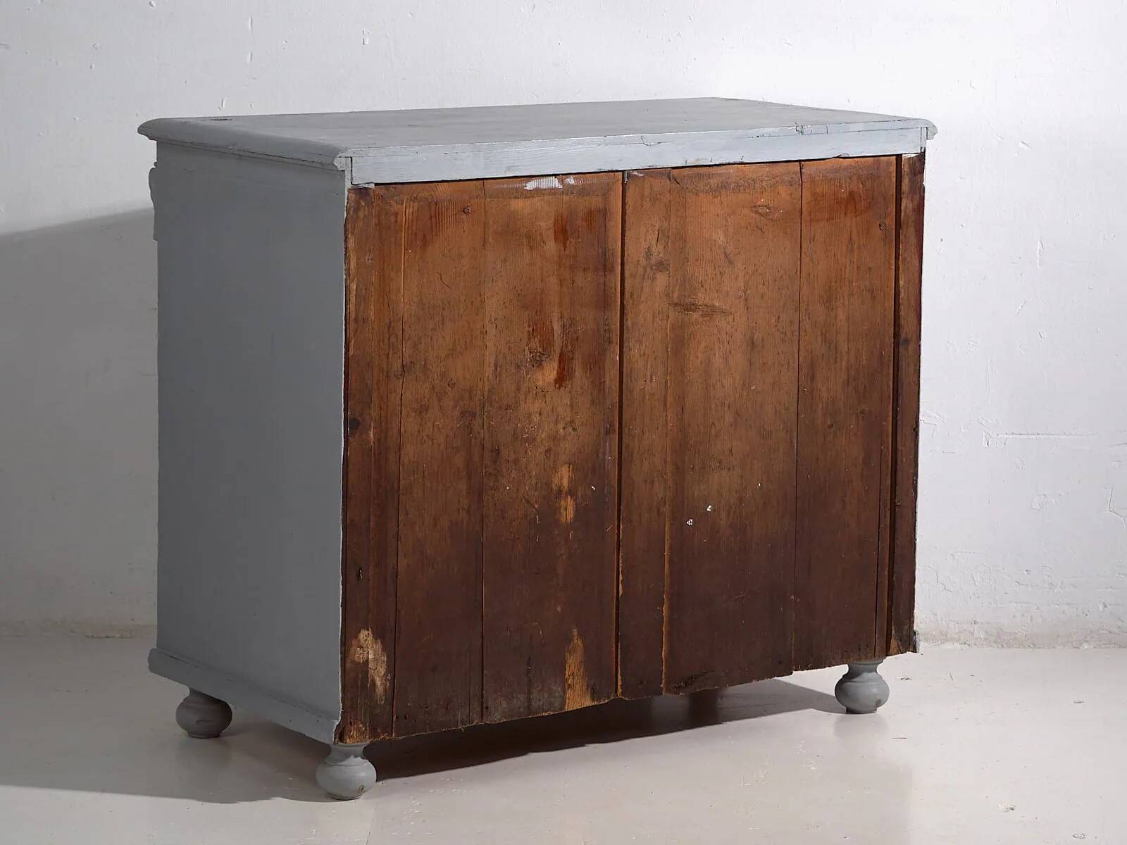 Large antique chest of drawers with three drawers (circa 1920)