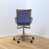 Suite of 8 RollingFrame office chairs, Alias
