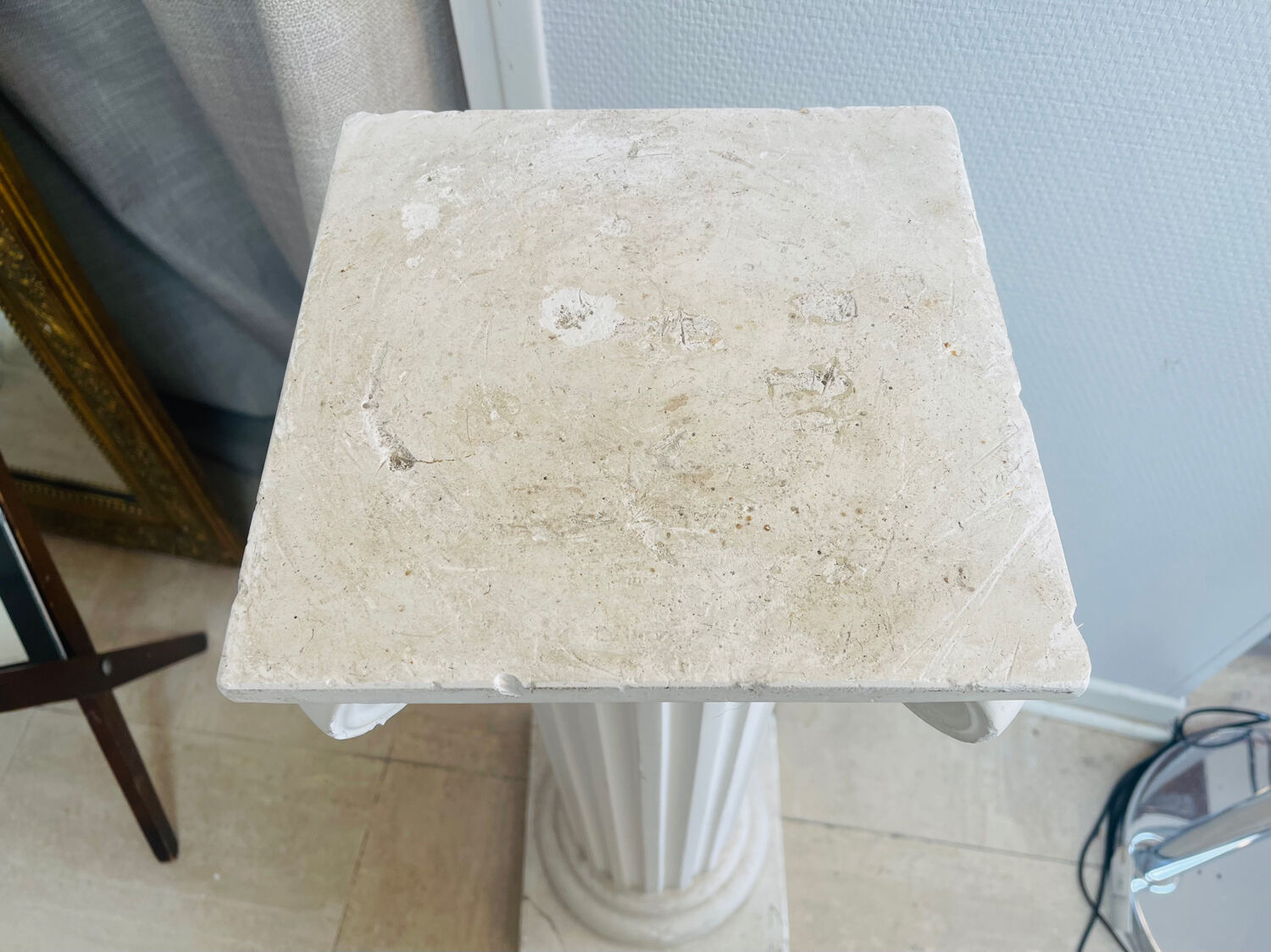 Plaster column with capital – 1970